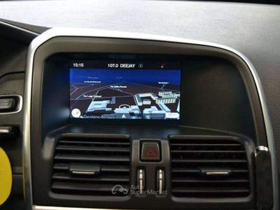 Volvo XC60 D4 Geartronic Volvo Ocean Race Tetto Panoramico Nero usata Monza