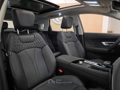 Dongfeng Huge HUGE HEV E2 MHD500T 244cv Full Hybrid Nero usata Pozzuoli