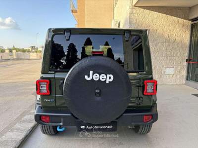 Jeep Wrangler Unlimited 2.0 PHEV ATX 4xe Sahara Verde usata Carovigno