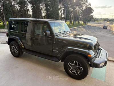 Jeep Wrangler Unlimited 2.0 PHEV ATX 4xe Sahara. Verde usata Carovigno