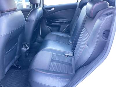 Alfa Romeo Giulietta Diesel 140CV E5 - 2011 Bianco usata Roma