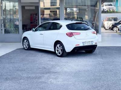 Alfa Romeo Giulietta Diesel 140CV E5 - 2011 Bianco usata Roma