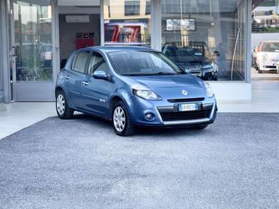 Renault Clio 1.2 Benzina 75CV E4 Neo - 2010 Blu/Azzurro usata Roma