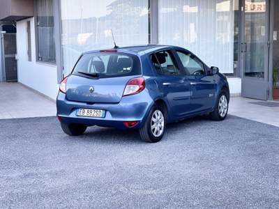 Renault Clio 1.2 Benzina 75CV E4 Neo - 2010 Blu/Azzurro usata Roma
