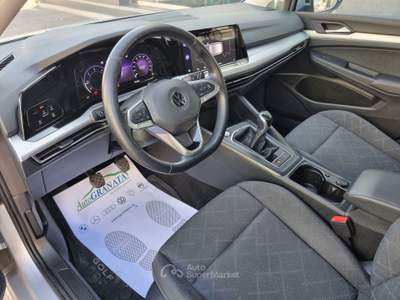 Volkswagen Golf 2.0 TDI 115CV SCR Life Grigio usata Trentola Ducenta