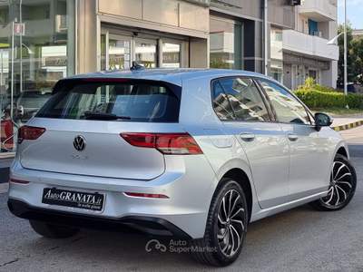 Volkswagen Golf 2.0 TDI 115CV SCR Life Grigio usata Trentola Ducenta