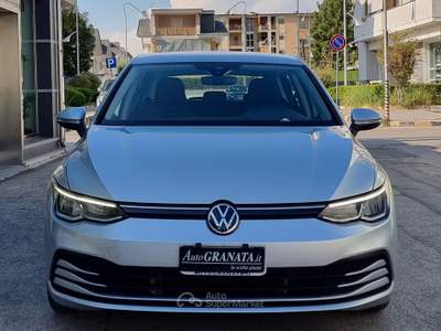Volkswagen Golf 2.0 TDI 115CV SCR Life Grigio usata Trentola Ducenta