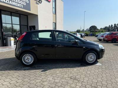 Fiat Grande Punto 5 porte|TETTO PANO Nero usata Calestano
