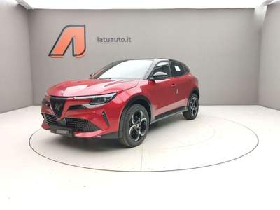 Alfa Romeo Junior 1.2 145CV HYBRID SPRINT EDCT6 Rosso usata Voghera