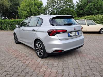 Fiat Tipo Tipo 5p 1.4 Lounge 95cv usata Crema