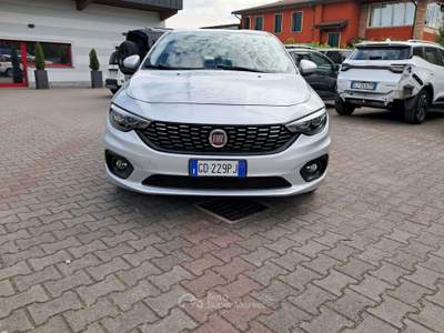 Fiat Tipo Tipo 5p 1.4 Lounge 95cv usata Crema
