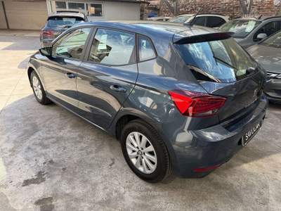 Seat Ibiza Ibiza V 2020 1.6 tdi Business 95cv Grigio usata Crema
