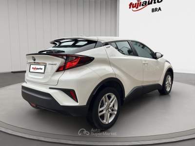 Toyota C-HR C-HR 1.8h Active e-cvt Bianco usata Bra