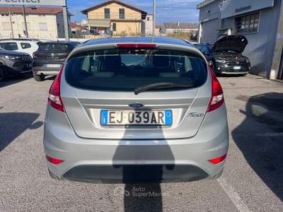 Ford Fiesta VENDUTA NELLA FORMULA “VISTA E PIACIUTA”, PASSAGGIO ESCLUSO Argento usata Giulianova