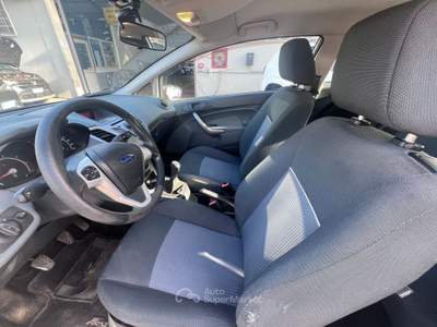 Ford Fiesta VENDUTA NELLA FORMULA “VISTA E PIACIUTA”, PASSAGGIO ESCLUSO Argento usata Giulianova