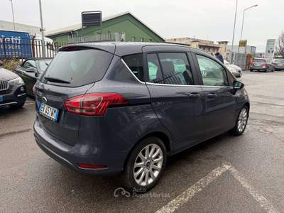 Ford B-Max 1.5 tdci Business 75cv Grigio usata Lallio