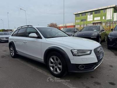 Audi A4 2.0 tdi  s-tronic Bianco usata Lallio
