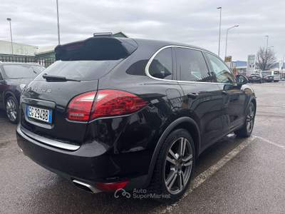 Porsche Cayenne 299cv Nero usata Lallio