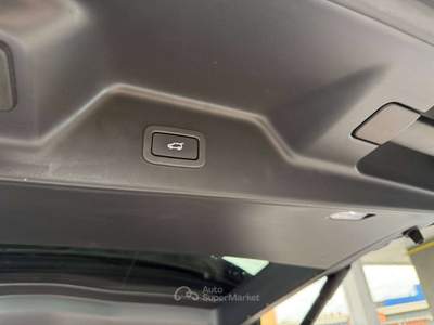 Land Rover Range Rover 3.0 tdV6 Vogue auto Bianco usata Lallio