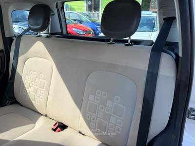 Fiat Panda 0.9 BENZINA/METANO Lounge 2013 Beige usata Giugliano in Campania