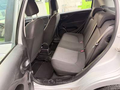 Fiat Punto STREET 1.2 8V km 140.000 Anno 2015 Grigio usata Giugliano in Campania