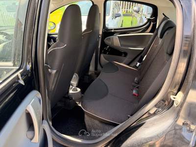 Peugeot 107 5p. Sweet Years 100.000 KM CERTIFICATI!! Nero usata Giugliano in Campania