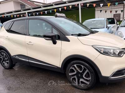 Renault Captur EDC Start&Stop Energy Intens Beige usata Giugliano in Campania