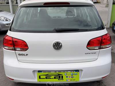 Volkswagen Golf 5p. United 139.000 KM 2011 Bianco usata Giugliano in Campania