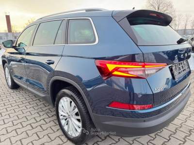 Skoda Kodiaq 2.0 TDI EVO SCR DSG 7 posti Style Blu/Azzurro usata Pieve di Cento