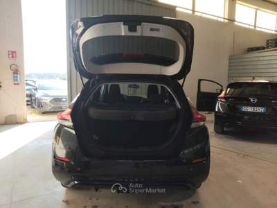 Nissan Leaf NISSAN LEAF BUSINESS 40KWH 5 PORTE BERLINA usata Pozzuoli