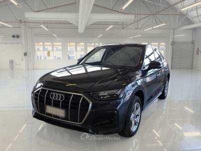 Audi Q5 AUDI Q5 SPORTBACK 40 TDI MHEV BUSINESS ADVANCED QUATTRO S TRONIC SUV usata Verona