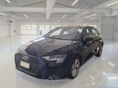 Audi A3 AUDI A3 SPORTBACK 30 TDI S TRONIC BUSINESS S.BACK 5 PORTE BERLINA usata Verona