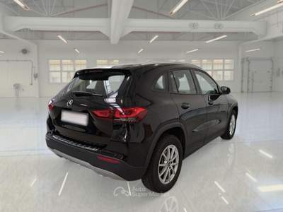Mercedes-Benz GLA MERCEDES-BENZ CLASSE GLA GLA 180 D AUTOMATIC BUSINESS EXTRA CROSSOVER usata Casei Gerola