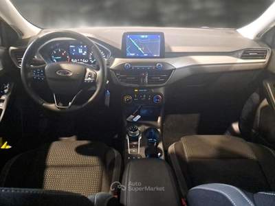 Ford Focus FORD FOCUS 1.5 ECOBLUE 120 CV BUS CO-PILOT AUTO SW STATION WAGON usata Bari