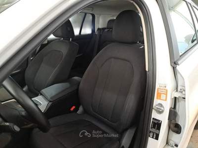 BMW Serie 3 318d BMW SERIE 3 318D 48V BUSINESS ADVANTAGE AUTO TOURING STATION WAGON usata Verona
