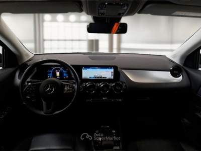 Mercedes-Benz GLA MERCEDES-BENZ CLASSE GLA GLA 200 D AUTOMATIC BUSINESS EXTRA CROSSOVER usata Casei Gerola