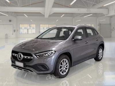 Mercedes-Benz GLA MERCEDES-BENZ CLASSE GLA GLA 200 D AUTOMATIC BUSINESS EXTRA CROSSOVER usata Casei Gerola