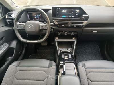 Citroen C4 S&S EAT8 Feel Pack Nero usata Triggiano