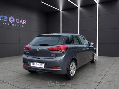 Hyundai i20 I20 1.2 5 porte econext classic Grigio usata Roma