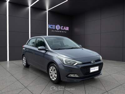Hyundai i20 I20 1.2 5 porte econext classic Grigio usata Roma