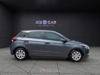 Hyundai i20 I20 1.2 5 porte econext classic Grigio usata Roma