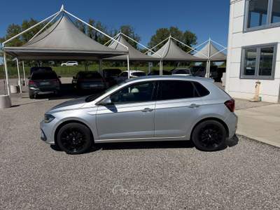 Volkswagen Polo Polo VI 2022 1.0 tsi Style 95cv Argento usata Ferrara