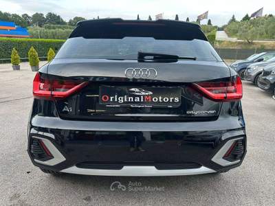 Audi A1 A1 II 2019 Citycarver Citycarver 35 1.5 tfsi Identity Black150cv s-tronic/MATRIX/PRONTA CINSEGNA/PROMO Nero usata Lanuvio