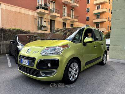 Citroen C3 Picasso GPL Limited UNIPROPRIETARIO Verde usata Genova