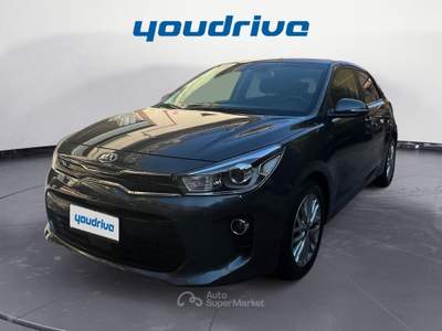 Kia Rio Rio 1.4 crdi 90cv Cool navi Carplay+RUOTA KM 69.400 Grigio usata Nola