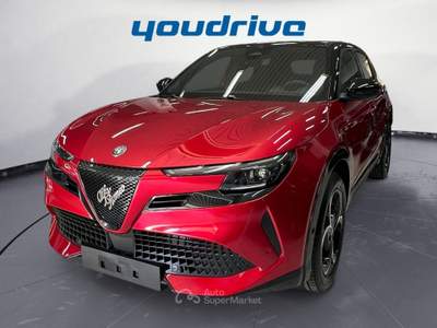 Alfa Romeo Junior 1.2 ibrida Sprint 145cv edct6 KM0 Rosso usata Nola