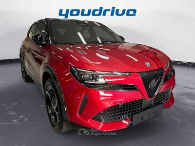 Alfa Romeo Junior 1.2 ibrida Sprint 145cv edct6 KM0 Rosso usata Nola