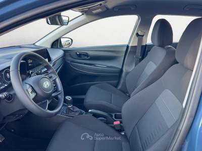 Hyundai Bayon 1.0 T-GDI MT XLine KM0 Blu/Azzurro usata Nola