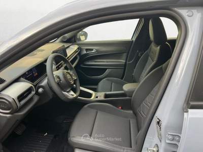 Jeep Avenger 1.2 turbo e-hybrid mhev Altitude 110cv edct6 KM0 Grigio usata Nola