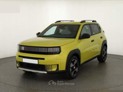 Fiat Grande Panda 1.2 Hybrid 110 CV S&amp;S La Prima KM0 Giallo usata Nola